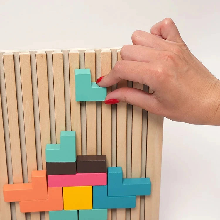 KinderBoard – Logikát és Kreativitást Fejlesztő Építő Játék Gyerekeknek