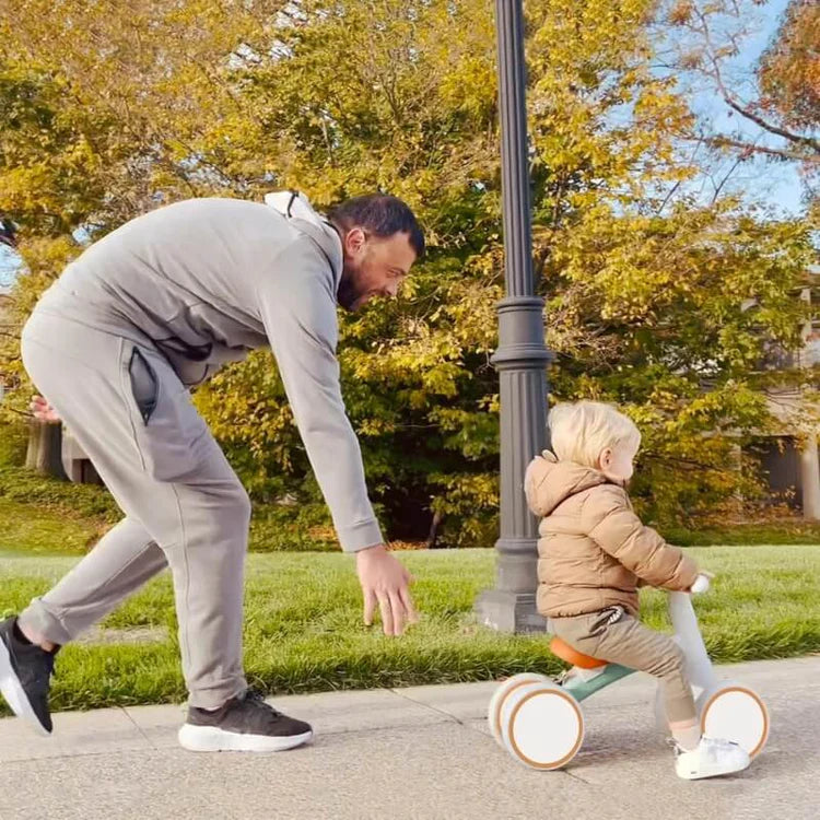 KinderBike - Egyensúlyt fejlesztő tréner bicikli