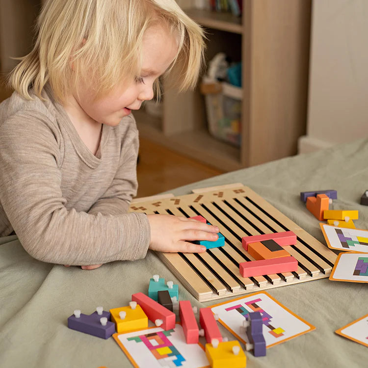 KinderBoard – Logikát és Kreativitást Fejlesztő Építő Játék Gyerekeknek